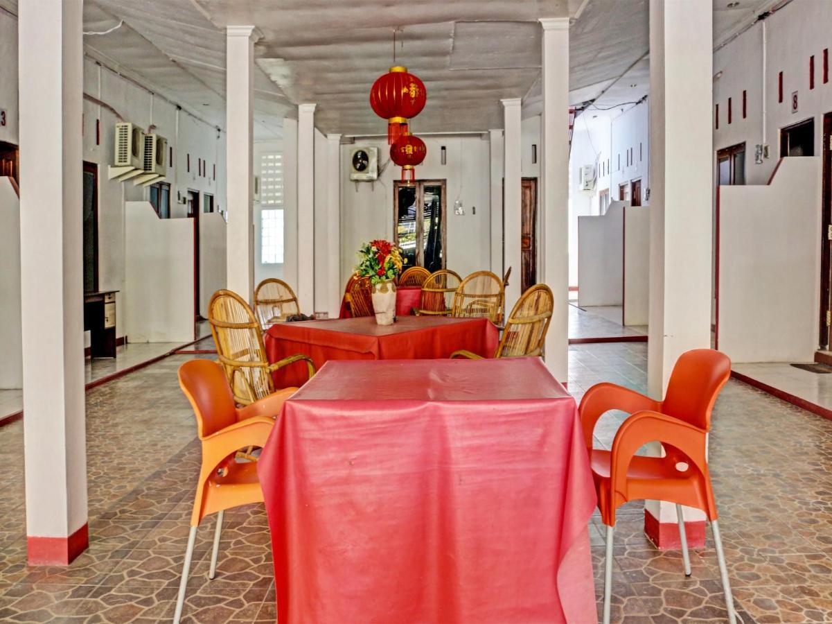 Oyo 91416 Puri 88 Homestay Купанг Екстериор снимка