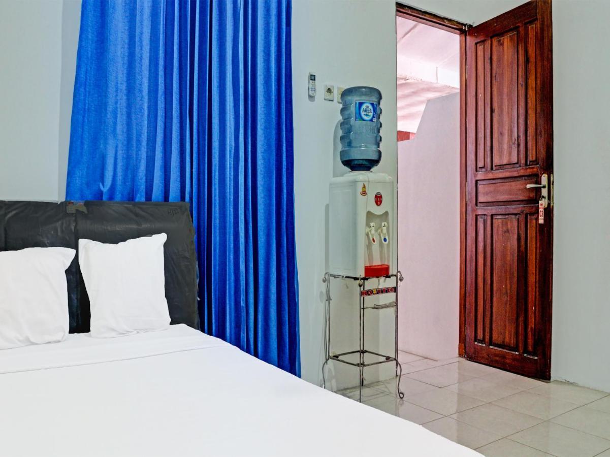 Oyo 91416 Puri 88 Homestay Купанг Екстериор снимка